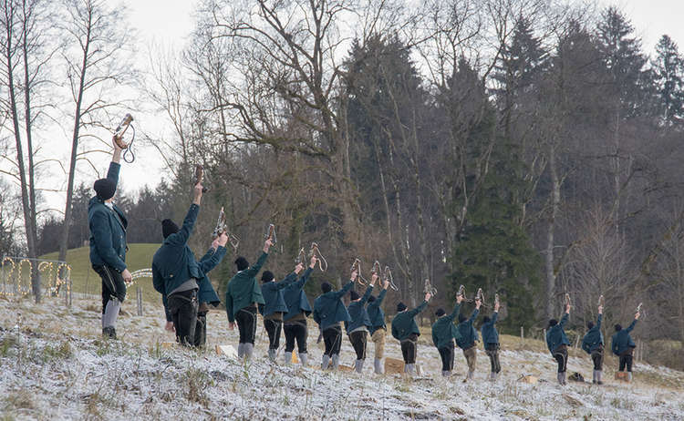 Böllerschützen vertreiben die Geister des Winters