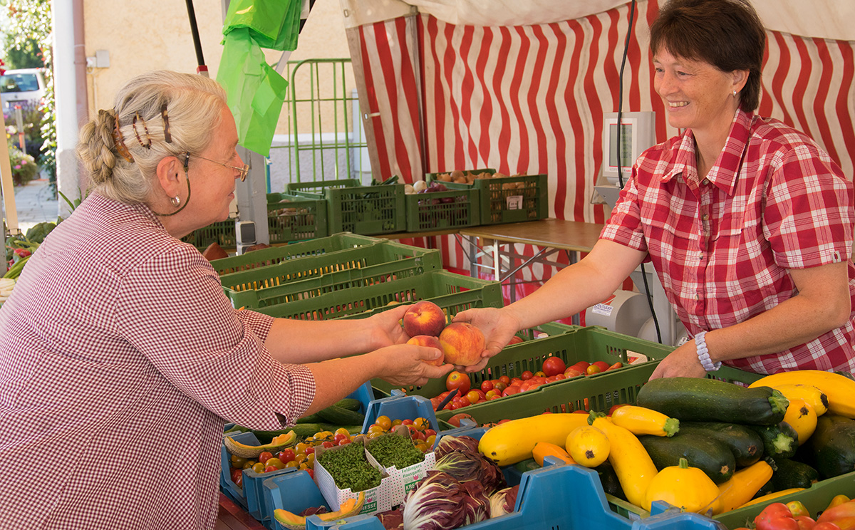 Wochenmarkt Anger 20